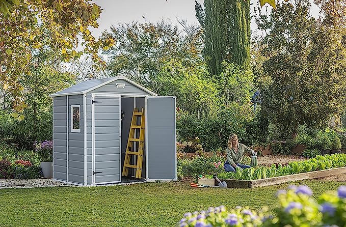 Keter Manor 6 x 5ft Outdoor-Gartenhaus mit Doppeltür